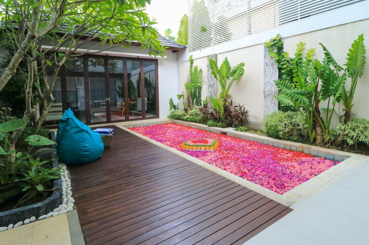 Kumari Villa Dalung  Exterior photo